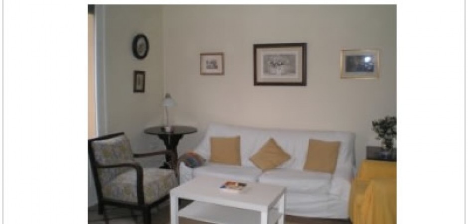 3 bedroom flat in centre of Cordoba...