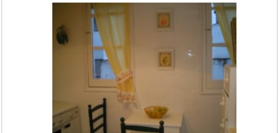 3 bedroom flat in centre of Cordoba...