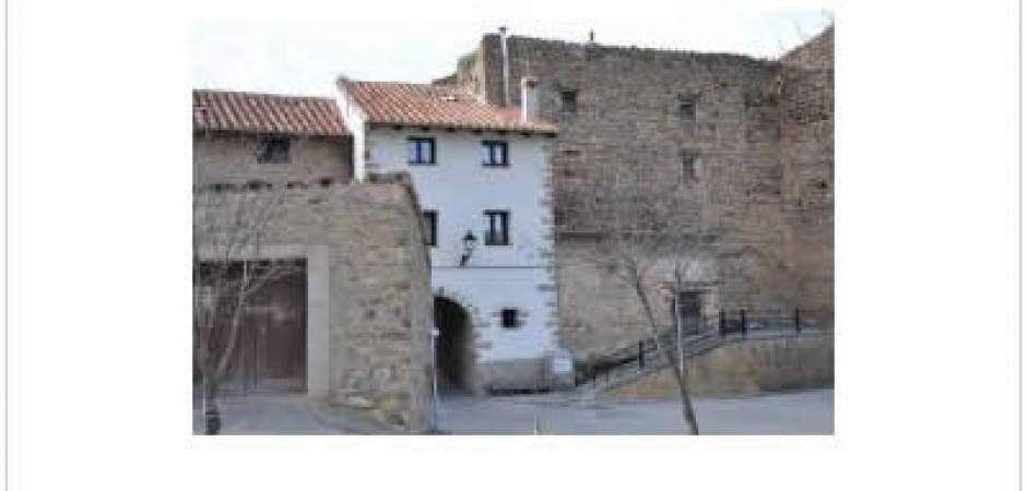 Casa unifamiliar en Linares de Mora y cerca de Valdelinares, estación de esquí.