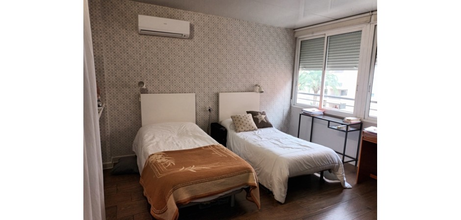 Casa residencial 200mc. a tres kilómetros de Valencia