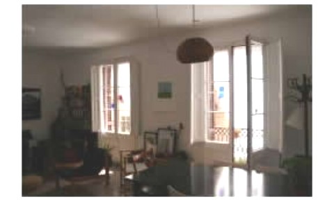 Nice light 75m2 old-style apartment...