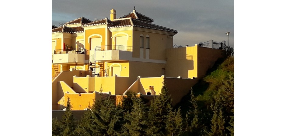 Chalet junto a la playa con piscina privada en la Costa del Sol, proximo a Malaga