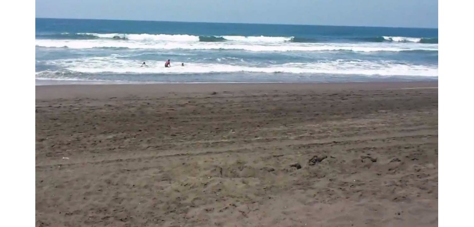 Conoce una ciudad con un volcán activo a 45 minutos de la playa y en un entorno de vegetación exuberante.