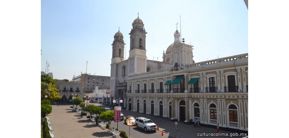 Conoce una ciudad con un volcán activo a 45 minutos de la playa y en un entorno de vegetación exuberante.