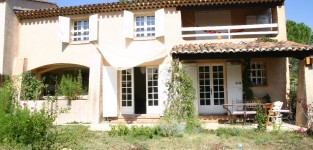 Maison à Aix en Provence, proche centre ville, vue Sainte Victoire