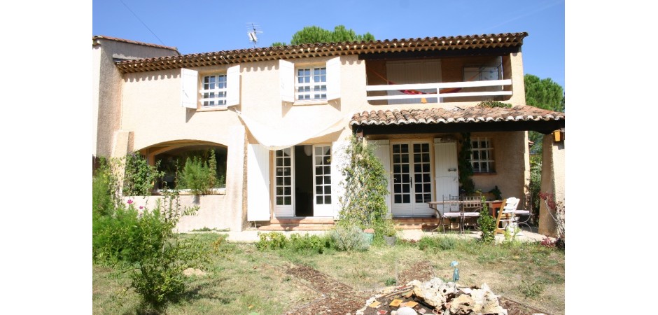 Maison à Aix en Provence, proche centre ville, vue Sainte Victoire