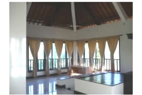 Luxury villa in the popular Bukit a...