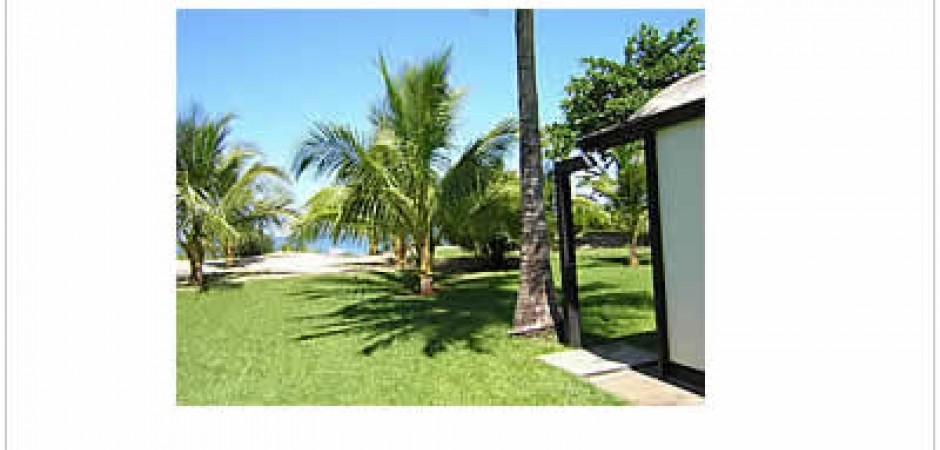 House in front of the sea very close to Ilhabela