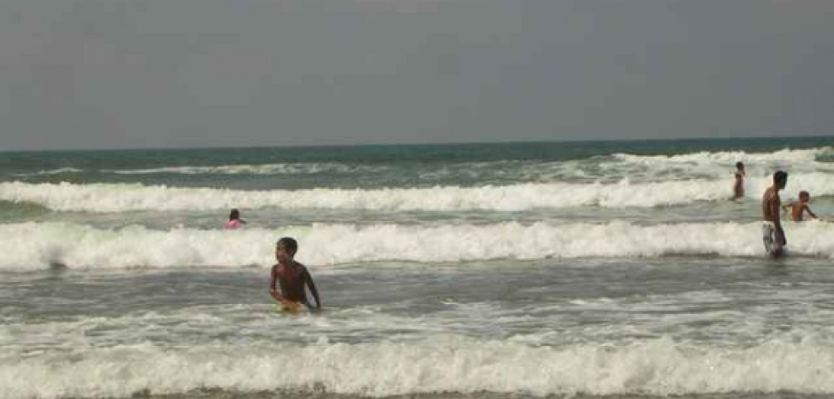 Petite villa au bord de l'ocean Atlantique et à 35 km de Casablanca