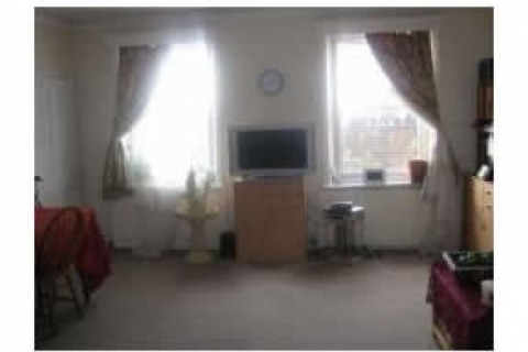Spasious 2 bedroom flat in a prime ...