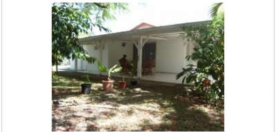 Casa con jardín privado y piscina a 10 minutos del centro de Cayenne