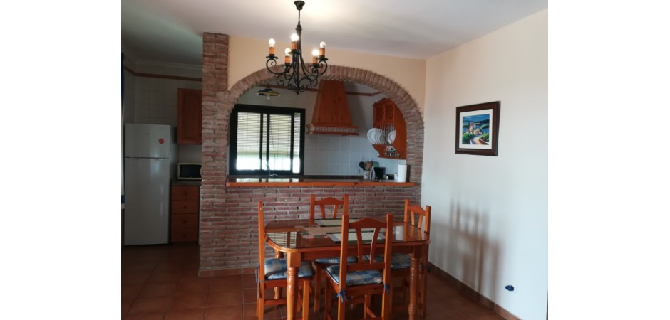 Acogedora casa en nerja