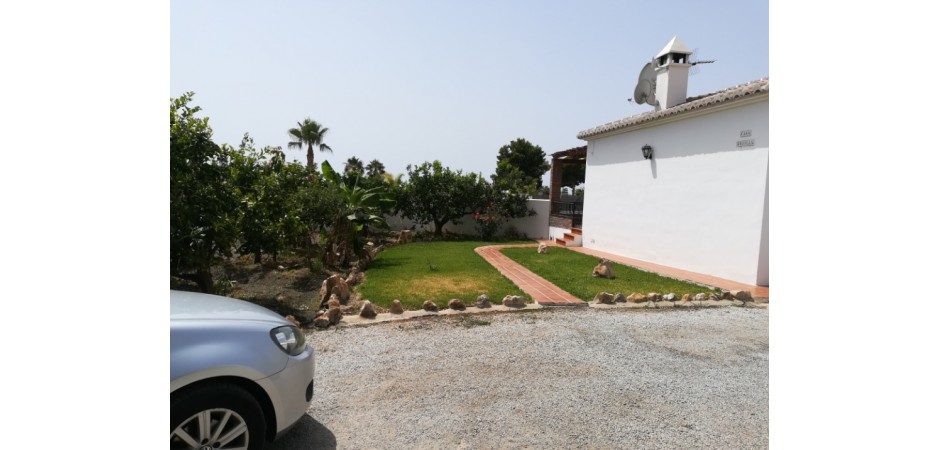 Acogedora casa en nerja