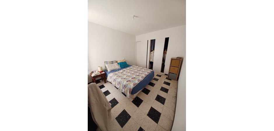 Maison de village au coeur d'un village provençal