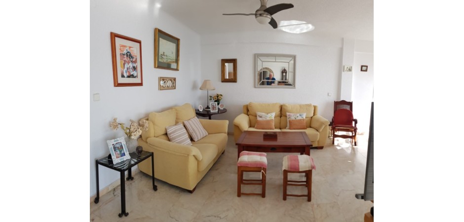 PISO LUJO PRIMERA LINEA DE PLAYA