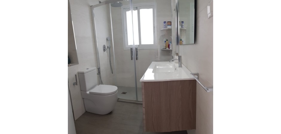 PISO LUJO PRIMERA LINEA DE PLAYA