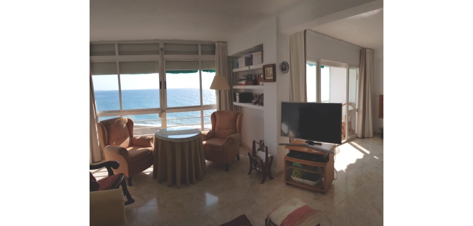 PISO LUJO PRIMERA LINEA DE PLAYA