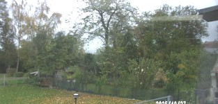 Maison sur 1000m², avec robot de tonte.