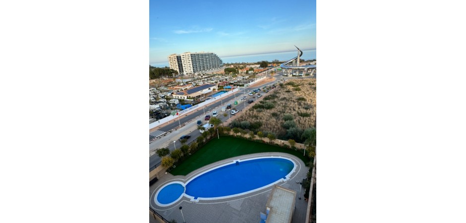 Amanecer frente al mar