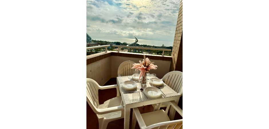 Amanecer frente al mar