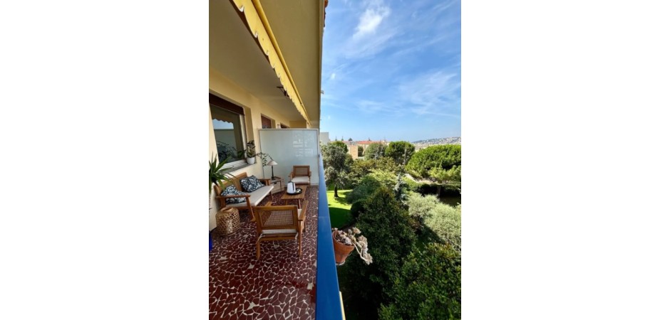 Superbe appartement hauteur de Nice 