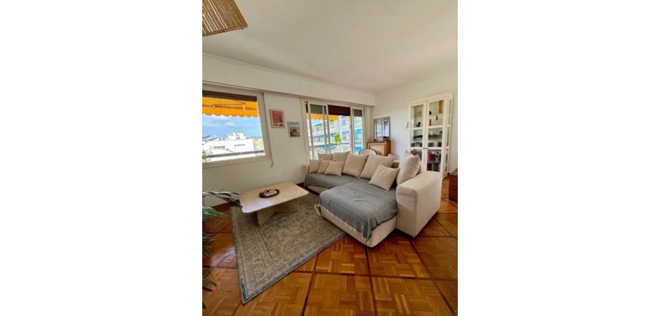 Superbe appartement hauteur de Nice 