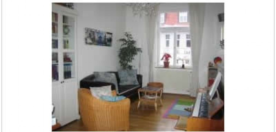 The 70m²-apartment is located in t...