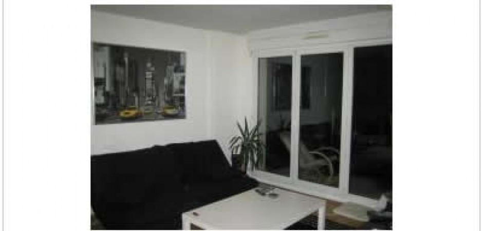 Appartement de 50m2
lit de d...