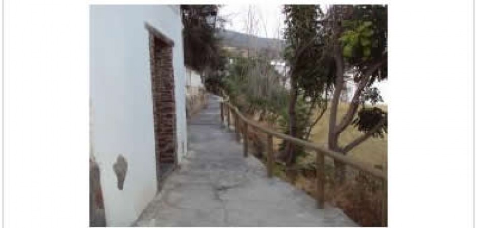  Rustic house in a picturesque village in La Alpujarra (Granada-Spain)