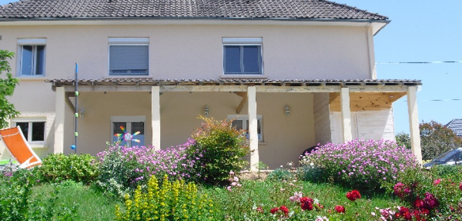  Maison avec piscine chauffée : Corrèze proche du Lot et de la Dordogne