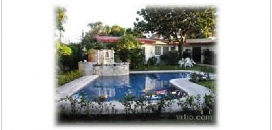 The Villa has three bedrooms with t...