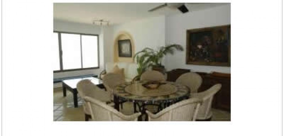 Condominio Playa Esmeralda is a bea...