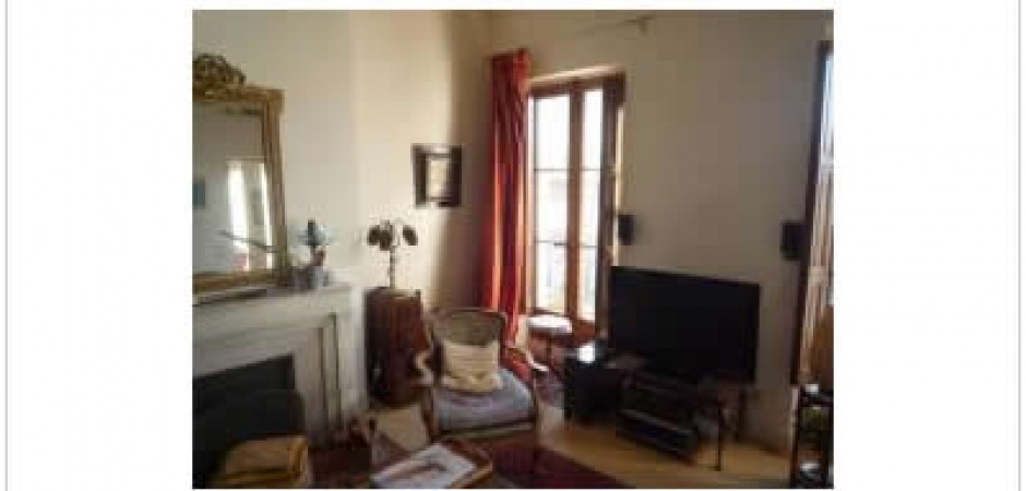 Flat in central Marseille