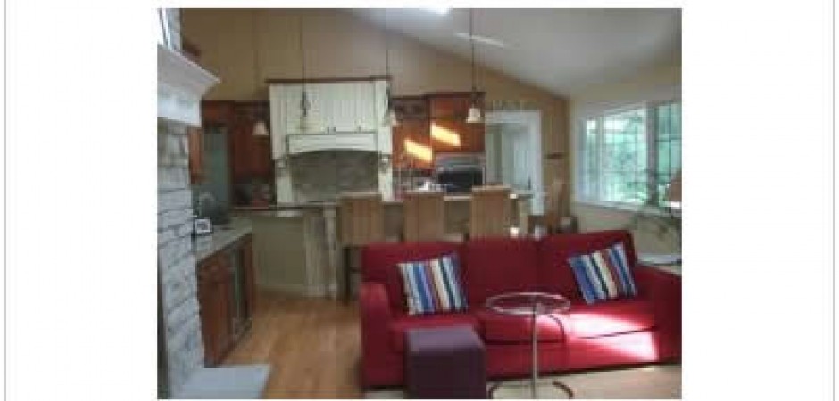 Newly updated 1 floor home.  Large ...