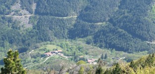 Maison 4 chambres, 2 salles de bain, au milieu de la nature ardéchoise