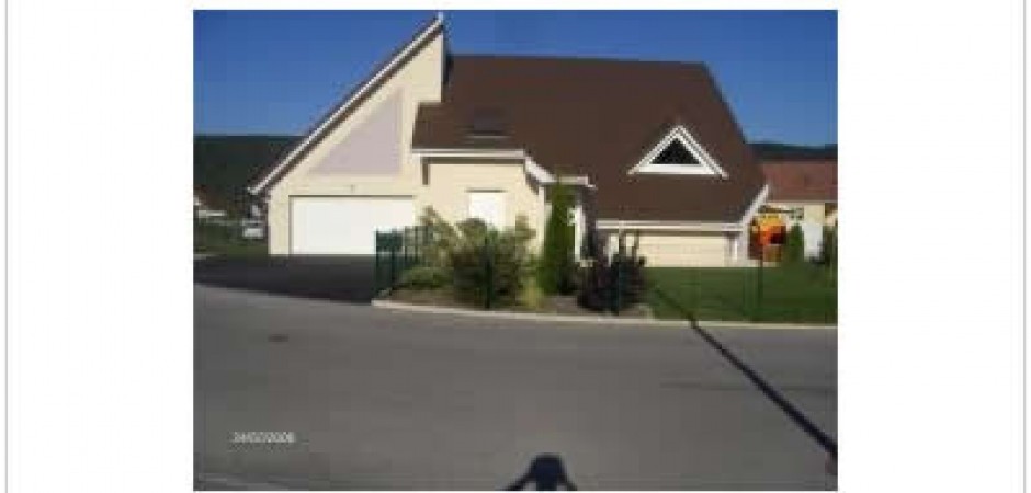 Maison individuelle avec piscine