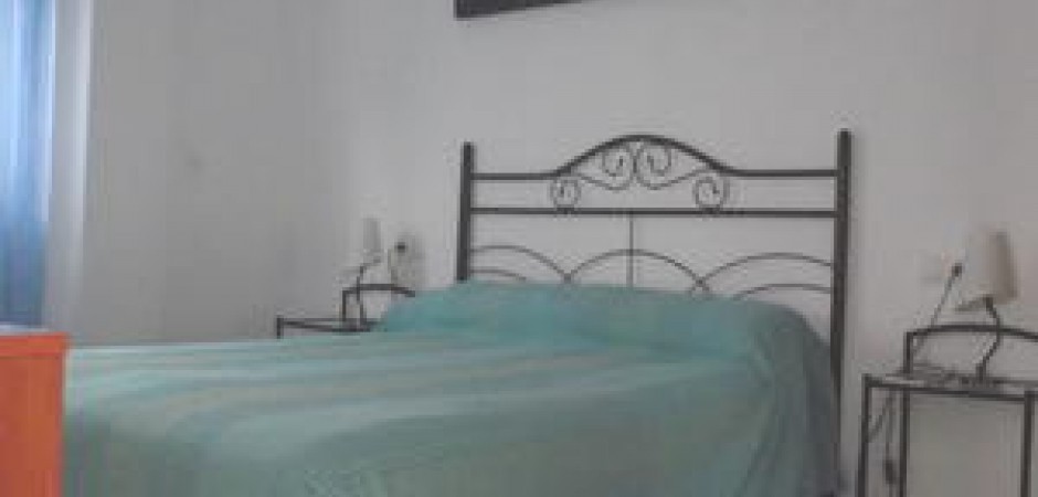 APARTAMENTO CON UN DORMITORIO, 1 BA...