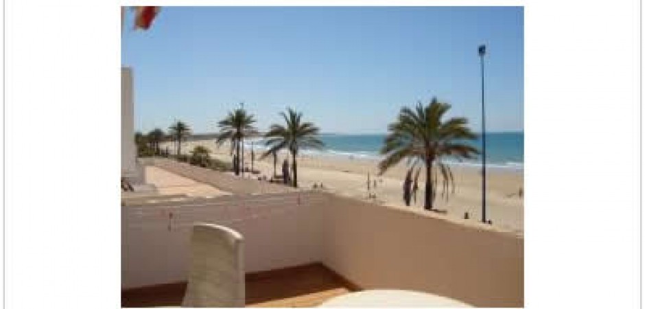 BARROSA. CHICLANA. Apartamento en paseo maritimo de la...