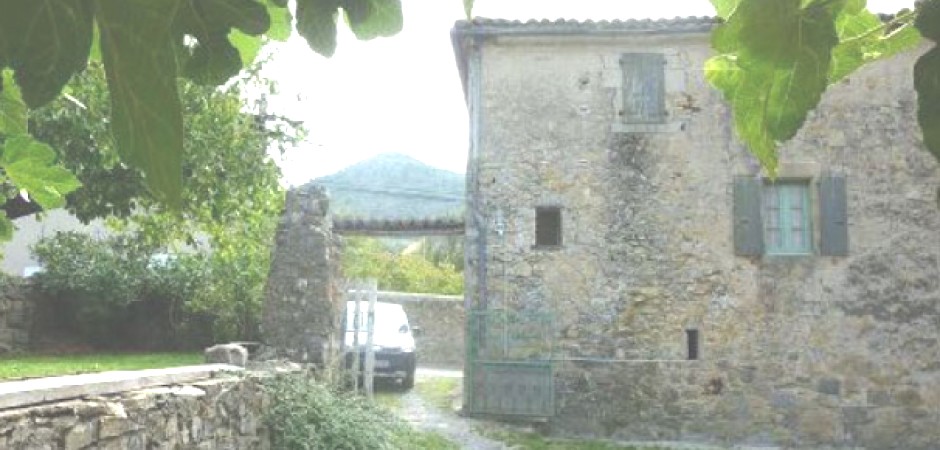 Maison de village 4/6 personnes en Ardèche