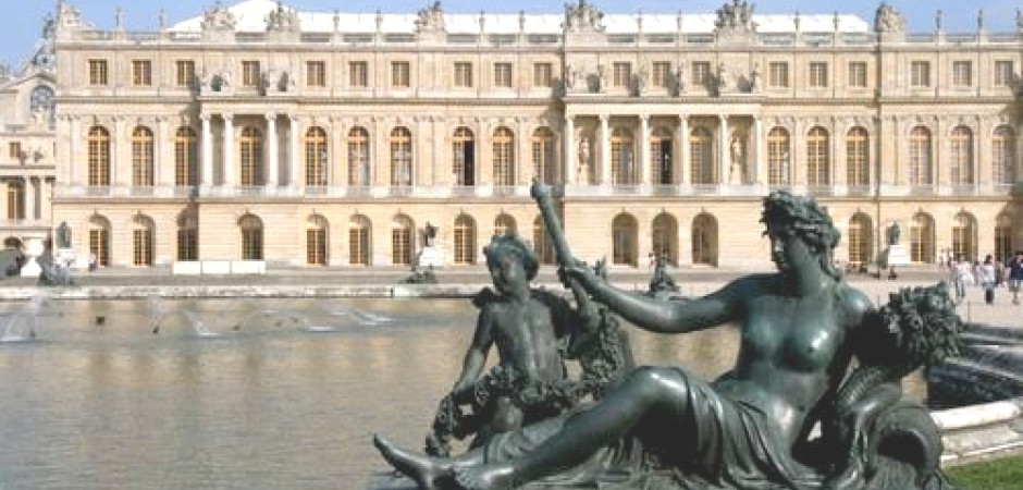 Je propose un bel appartement à Versailles (près de Paris)