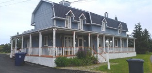 Maison à Terrebonne au Canada