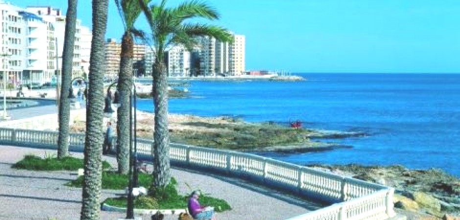 Apartamento a 100 m de la playa en Torrevieja