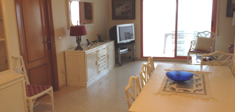 Apartamento junto a la playa