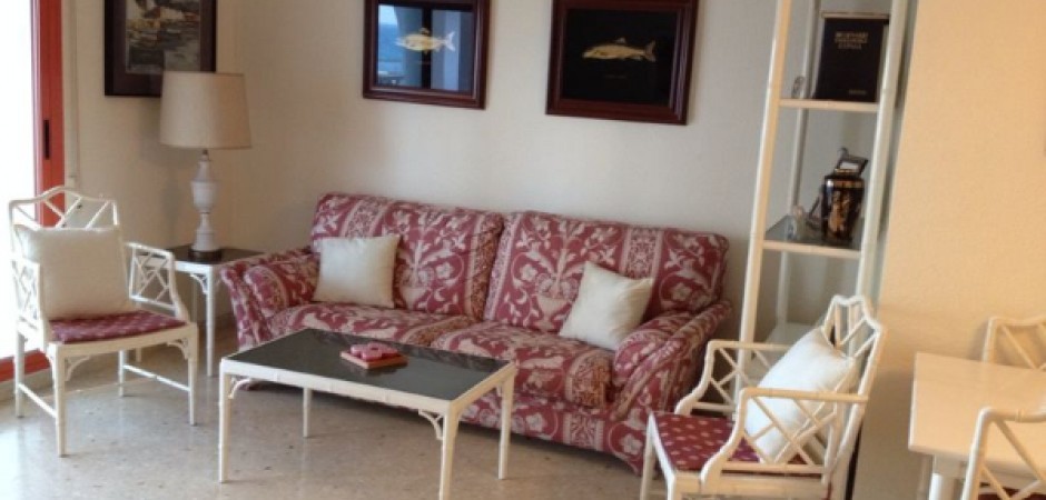 Apartamento junto a la playa