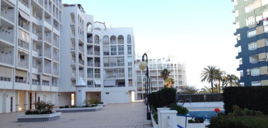 Apartamento junto a la playa