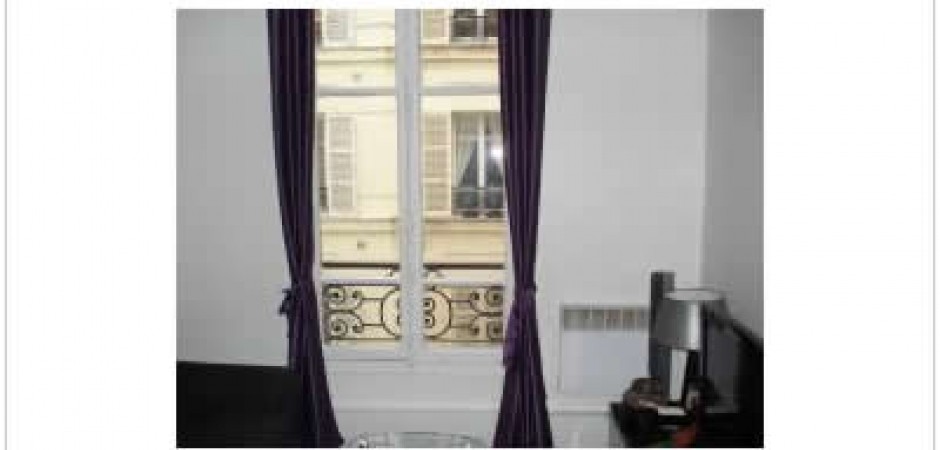 Appartement de deux pièces, Paris