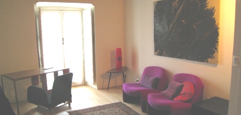 Lovely, fully renovated apartment in historical building in the very heart of Turin