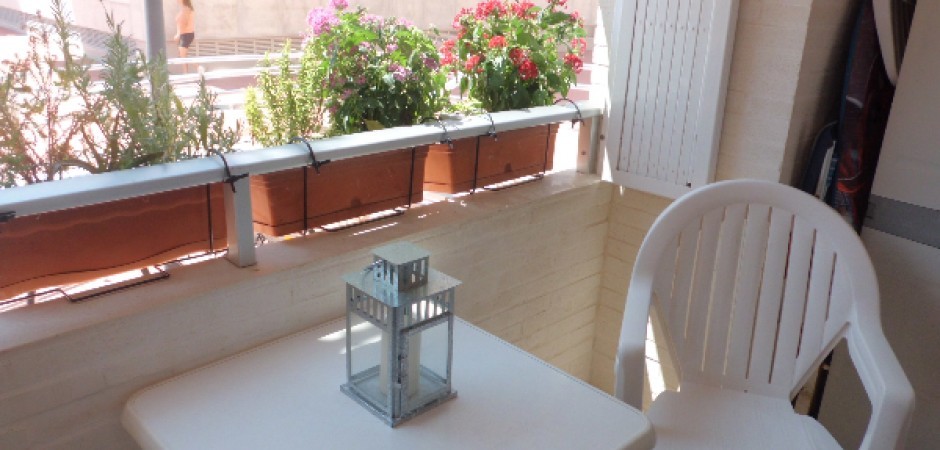 BONITO APARTAMENTO EN PUERTO DE MAZARRON