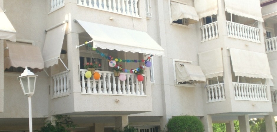 Luminoso apartamento en segunda línea de playa