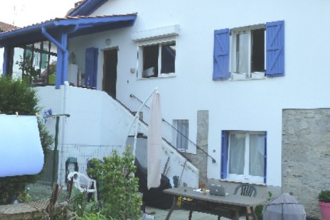 Appartement avec jardin et terrase HENDAYE entre mer et montagne